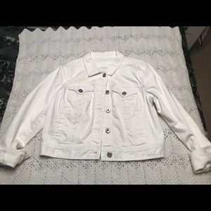 Maurice’s white denim jacket
